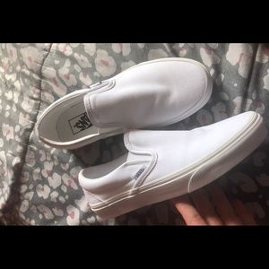Vans slip on shoes